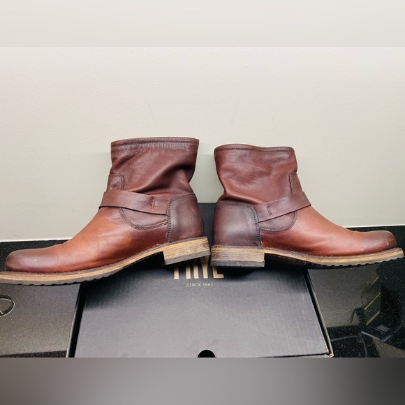 Frye Veronica Booties Redwood 7.5 size - Picture 3 of 11